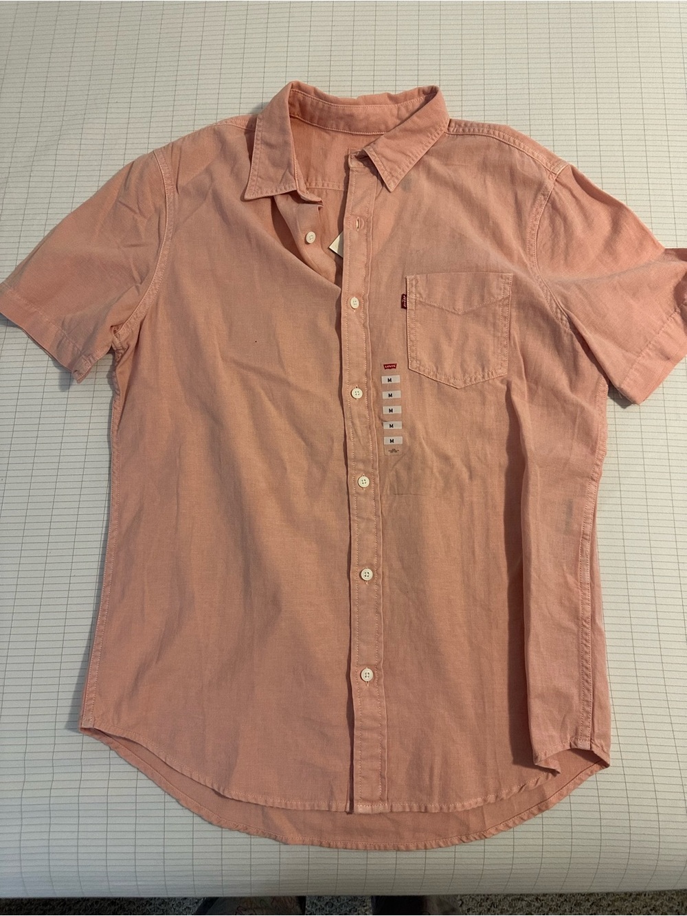 Levi's Men's Short-Sleeve Button-Down Shirt - Blush Pink Medium NWT